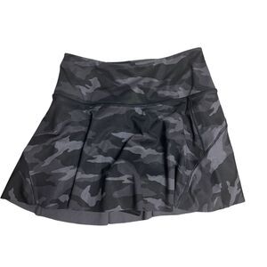 Athleta Women's‎ Size XS Black Camo Ace Printed Tennis Skort 15.5" 981056